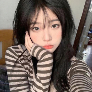 乌克兰18嫩白美女裸交
